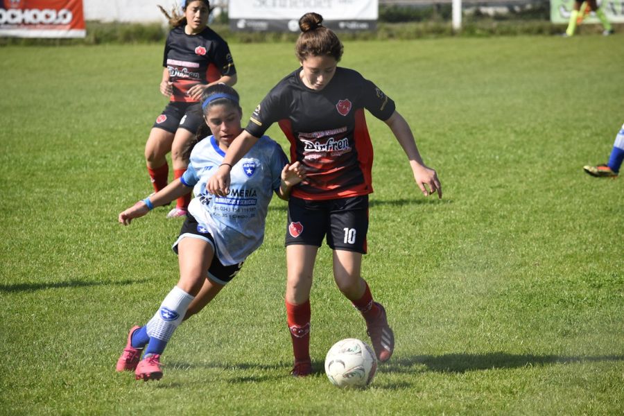 Torneo Femenino: Sarmiento y Seguí FBC se impusieron en sus clásicos