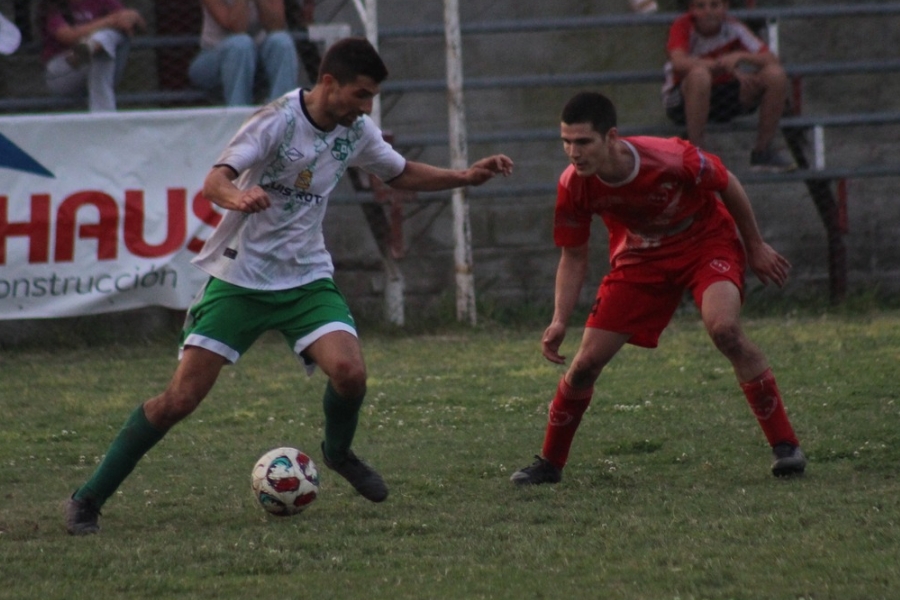 Paraná Campaña: rojos y verdes igualaron en el primer clásico del torneo