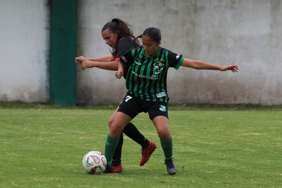 Copa Entre Ríos: las chicas de Unión debutaron con un empate