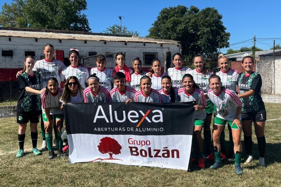 Las chicas del verde golearon en el primer partido del año